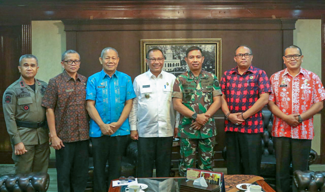 Plt Walikota Medan Apresiasi Pangkosekhanudnas Bantu Banjir