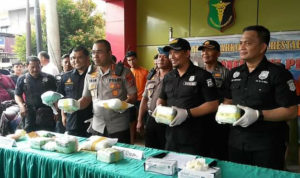 Polisi Gagalkan Peredaran Narkoba 10 Kg Shabu dan 5500 Butir Ekstasi di Medan