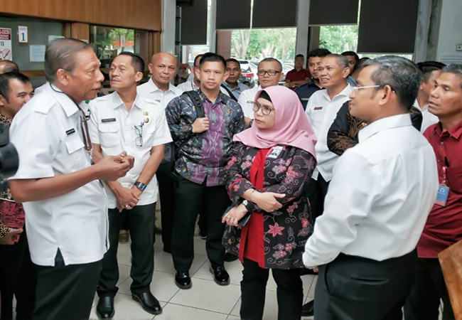 KPK Tinjau Dinas PMPTSP Kota Medan