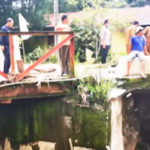 Diterjang Lahar Dingin, Bupati Karo Akan Perbaiki Jembatan Kutambaru