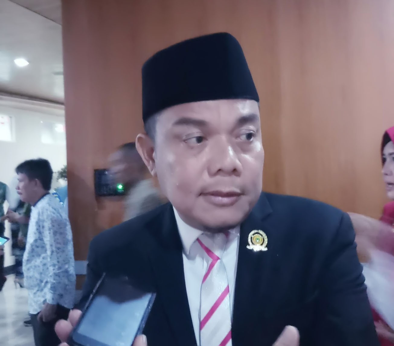 Sikapi Covid-19, Bayek Desak Pemko Medan Terapkan UU No 6/2018