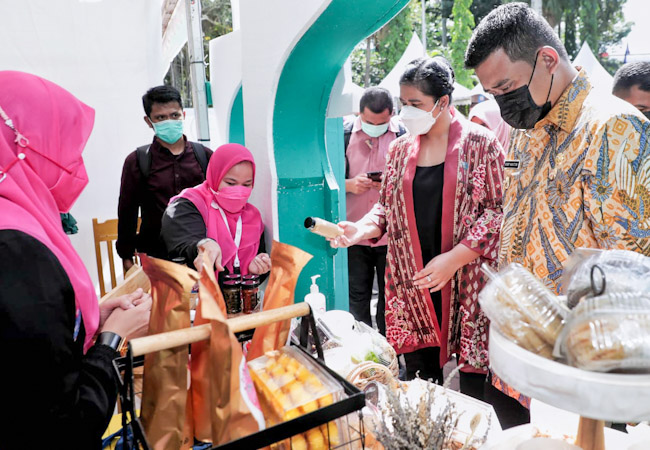 Buka Pameran Tanaman Hias, Wali Kota Medan: Ibu-ibu Jangan Hanya Ngerumpi