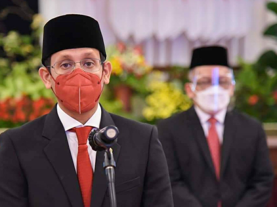 Presiden Jokowi Lantik 3 Menteri, Nadiem Makarim Jabat Mendikbudristek