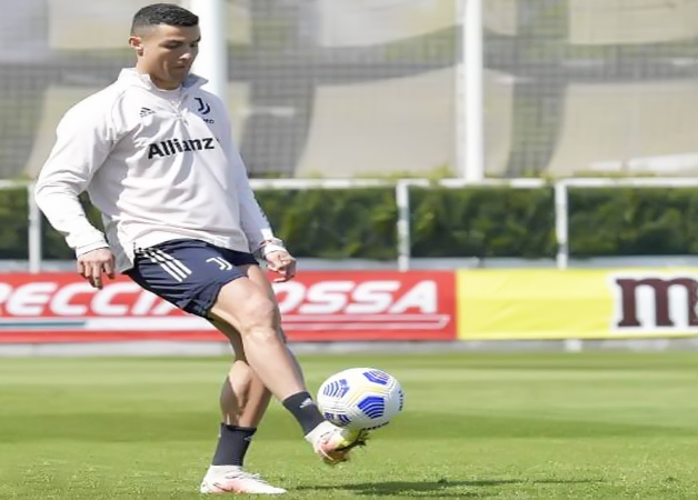Dikabarkan Cedera Lutut, Ronaldo Eksis Top Skor Serie A Liga Italia