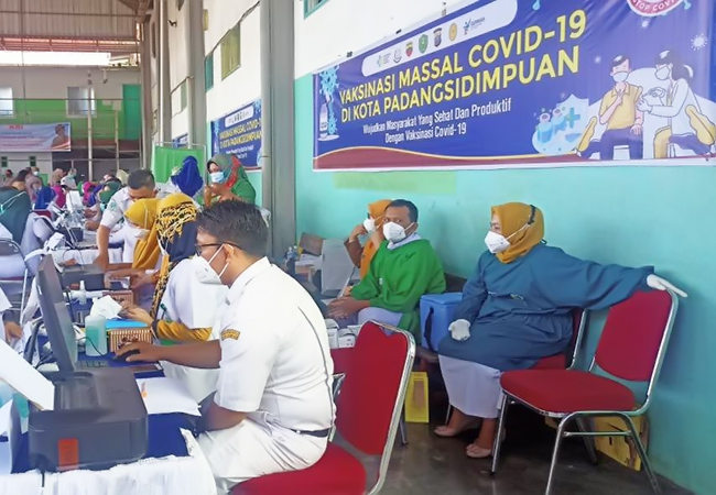 Pemko Padangsidimpuan Gelar Vaksinasi Covid-19 Secara Massal