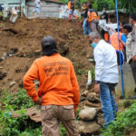 Polres Padangsidimpuan Beri Bantuan Ke Korban Lokasi Longsor