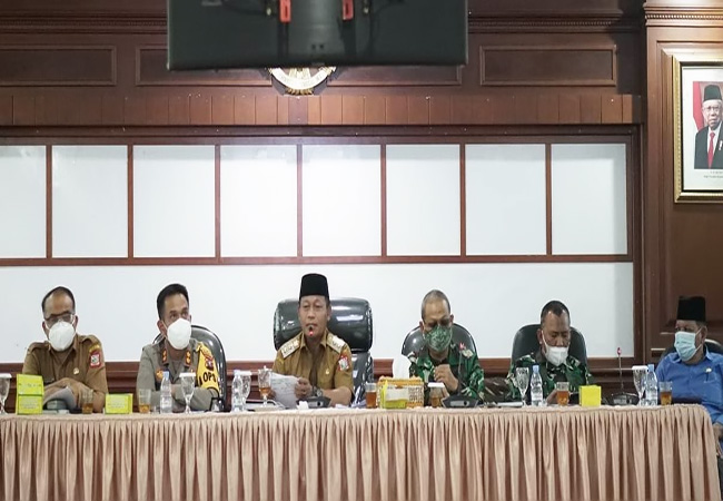 Plt Wali Kota Tanjungbalai Pimpin Rakor dan Evaluasi PPKM
