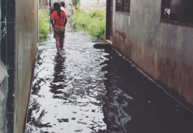 Waspada! Banjir ROB Menerjang Rumah Warga Pesisir Belawan