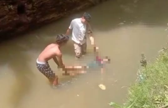 Mayat Wanita Ditemukan Ngapung di Sungai Aek Tobing