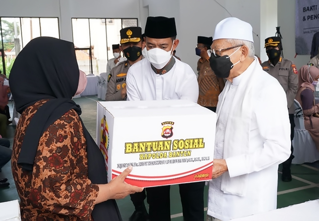 Polri Gelar Baksos Kesehatan di Banten