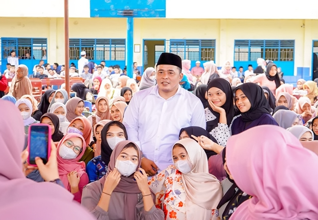 Aulia Rachman Ingatkan Pelajar Hang Tuah Belawan Jangan "Cengeng"