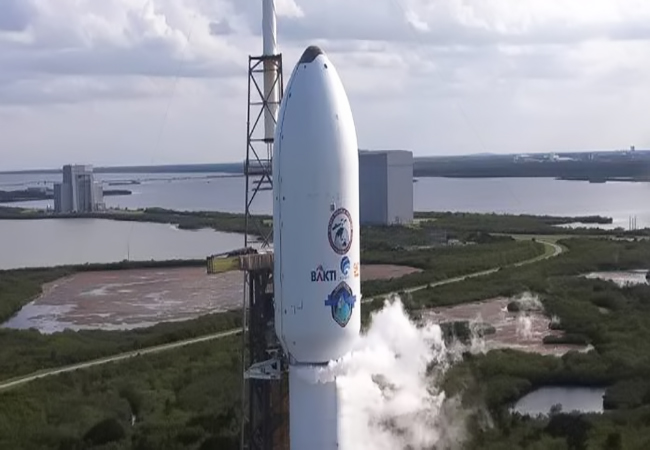 Peluncuran Sukses, SATRIA-1 Berjalan Sukses