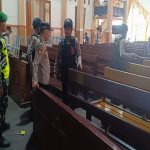 TNI-Polri Lakukan Sterilisasi Gereja di Lamongan