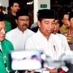 Presiden Jokowi Sebut Kenaikan UKT Bukan Dibatalkan Hanya Ditunda